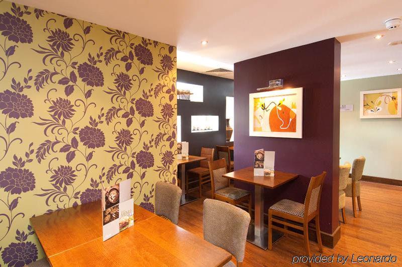 Premier Inn London Gatwick Airport - Manor Royal Crawley  Zewnętrze zdjęcie